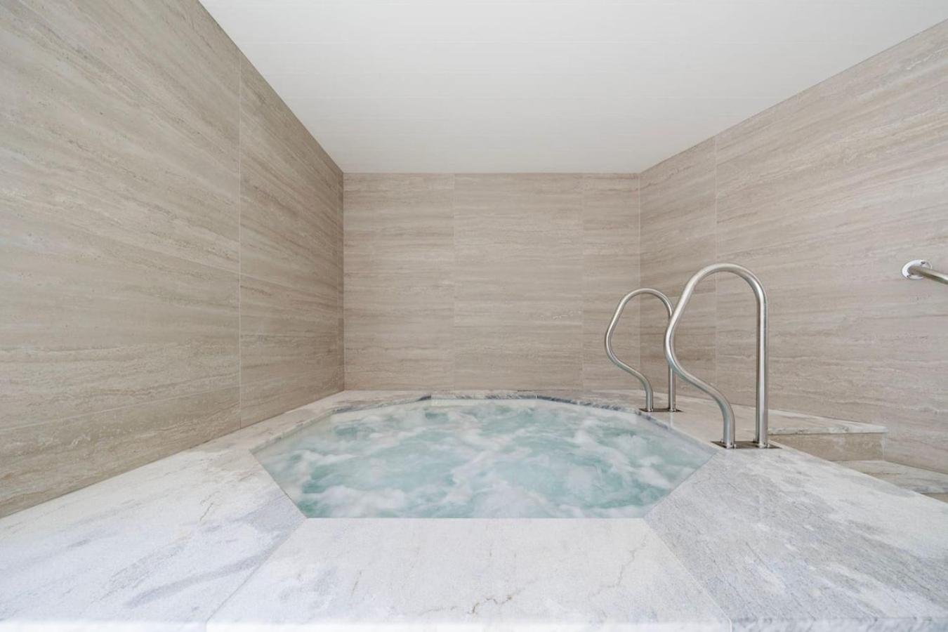 Apartment Beleza - Luxury Ocean View Central Condo Near Beach Lagos