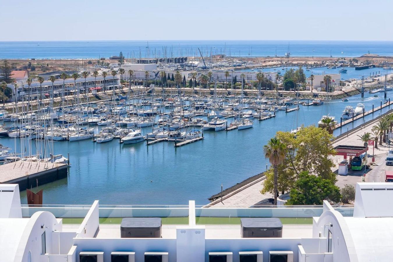Beleza - Luxury Ocean View Central Condo Near Beach Apartment