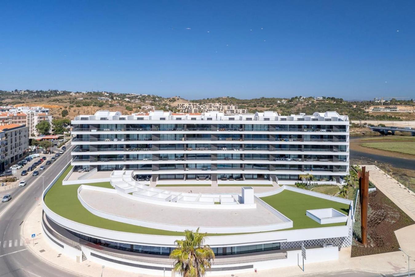 Apartment Beleza - Luxury Ocean View Central Condo Near Beach Lagos