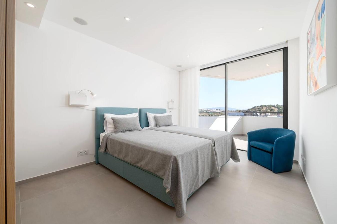 Beleza - Luxury Ocean View Central Condo Near Beach Apartment Lagos