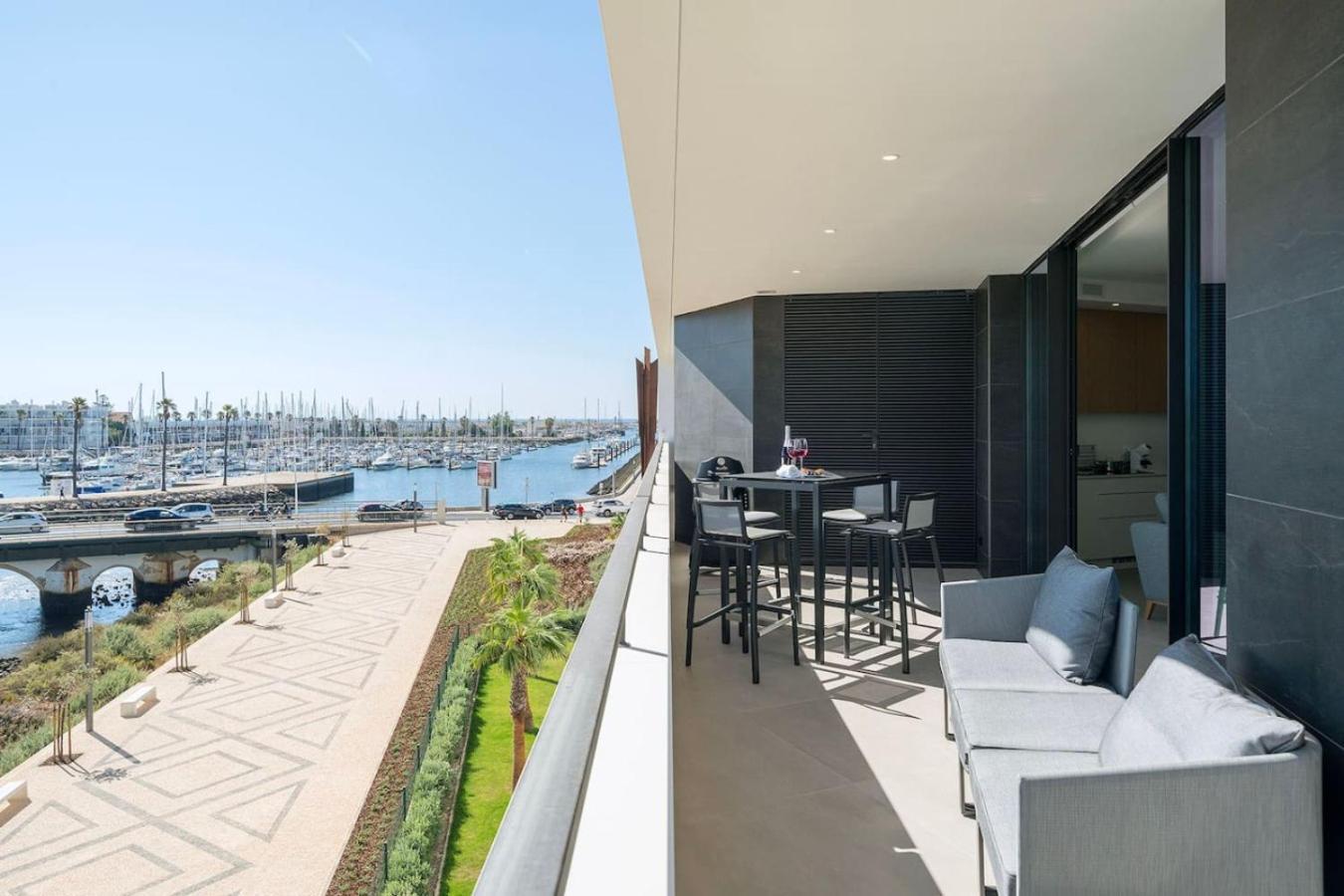 Beleza - Luxury Ocean View Central Condo Near Beach * Lagos